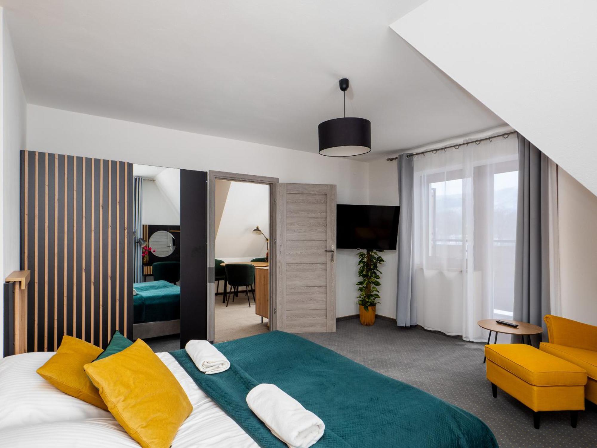 Nocleg ze śniadaniem Villa 84 & Apartments - Jacuzzi, Sauna *