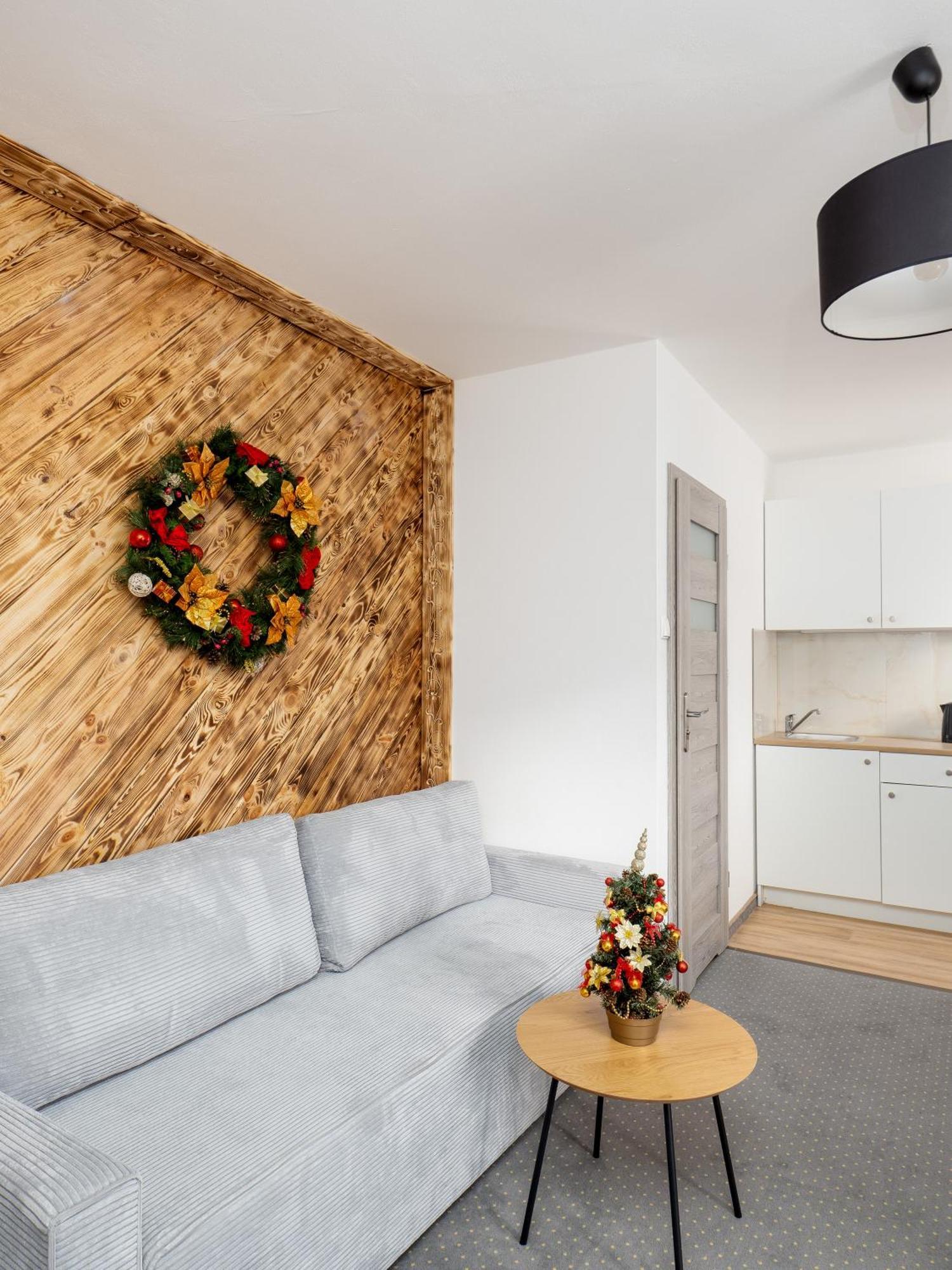 Nocleg ze śniadaniem Villa 84 & Apartments - Jacuzzi, Sauna Zakopane