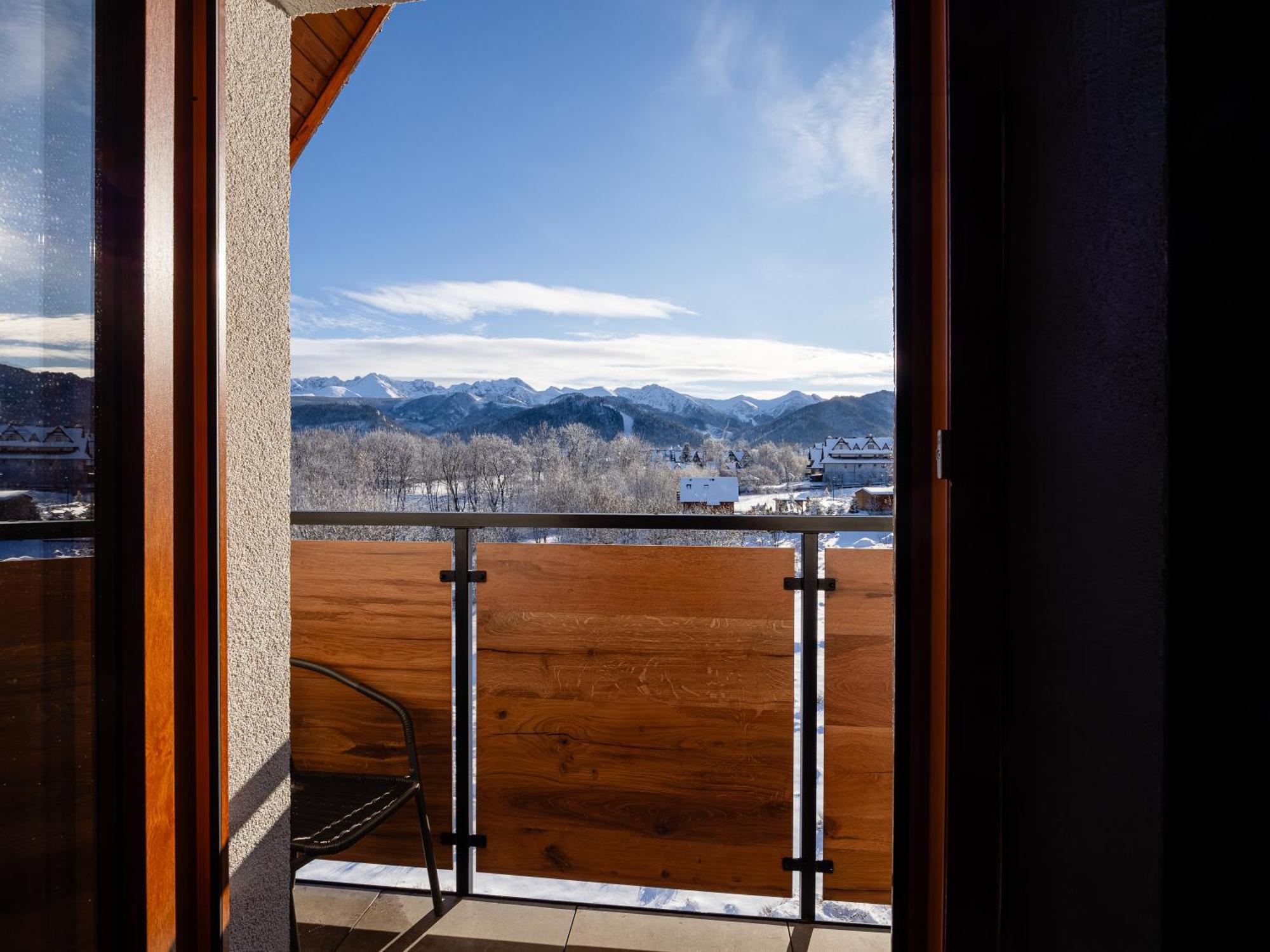 Villa 84 & Apartments - Jacuzzi, Sauna Nocleg ze śniadaniem Zakopane