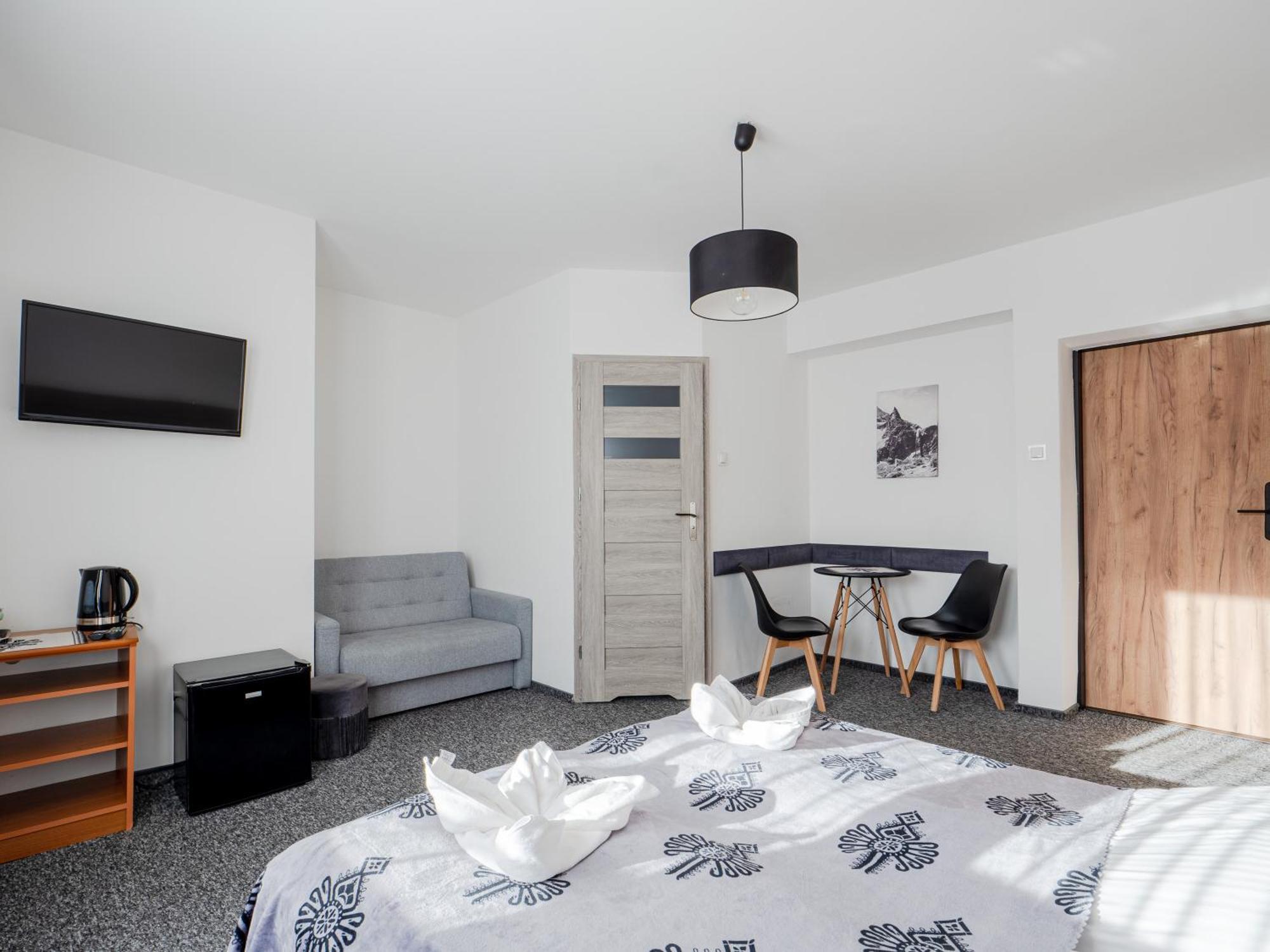 Nocleg ze śniadaniem Villa 84 & Apartments - Jacuzzi, Sauna